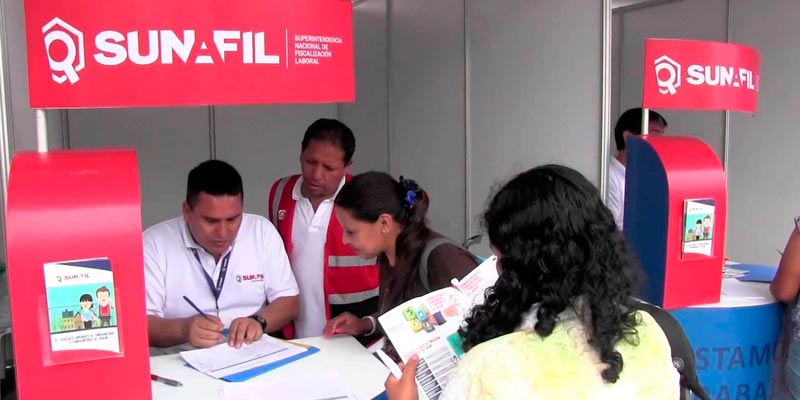 Establecen los requisitos para presentar una denuncia laboral ante la Sunafil